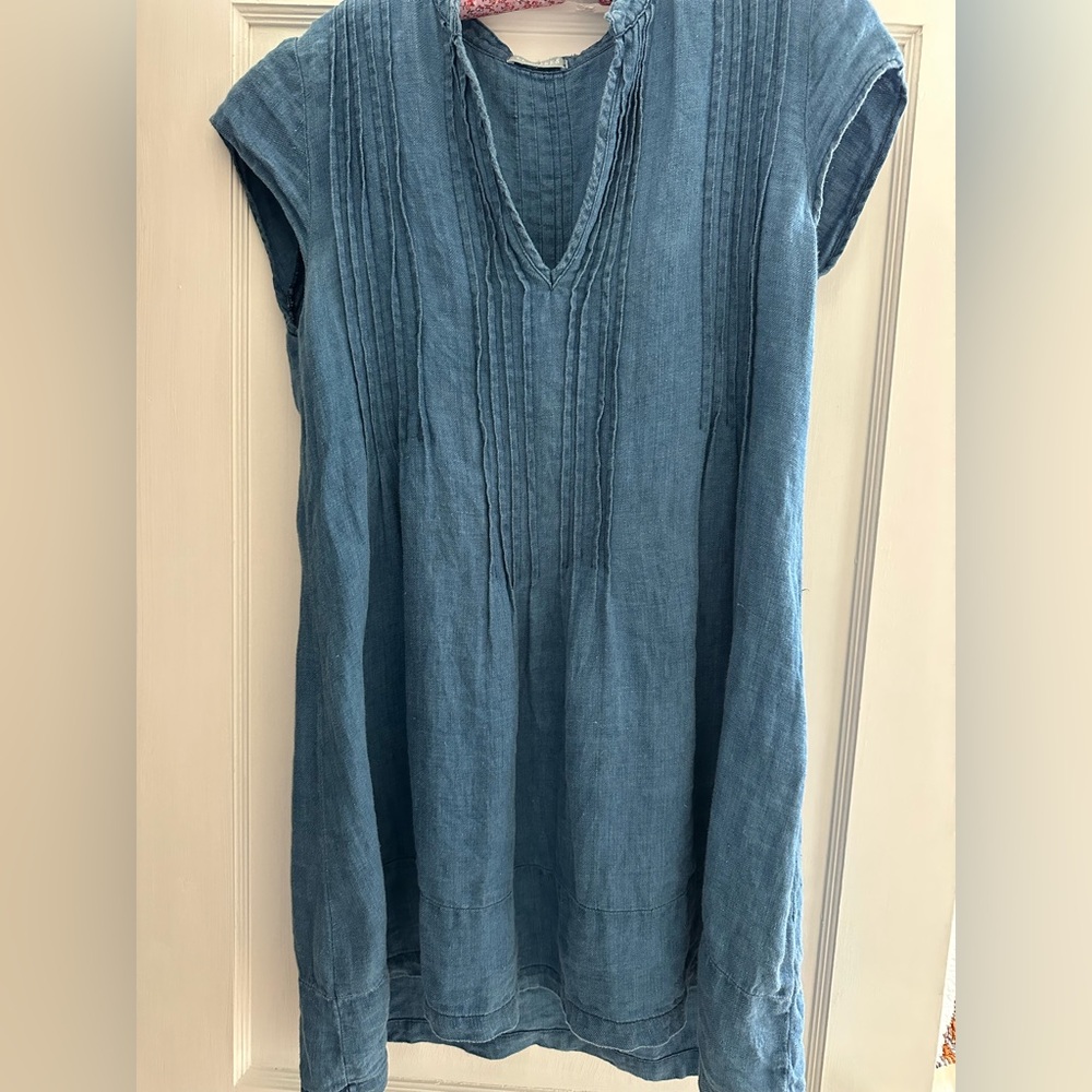 CP Shades Blue Cap Sleeve Pleated Tunic
